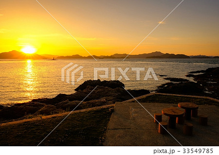 瀬戸内海の夕暮れ 33549785