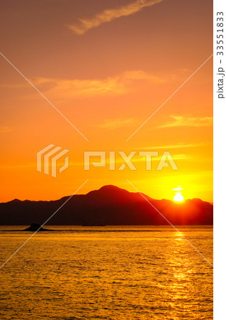 瀬戸内海の夕暮れ 瀬戸内海の夕暮れ 33551833