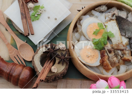Noodle roll soup with pork ,chinese food 33553415