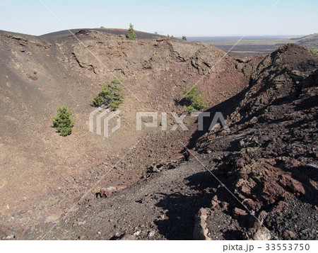 クレーターズ・オブ・ザ・ムーン 33553750