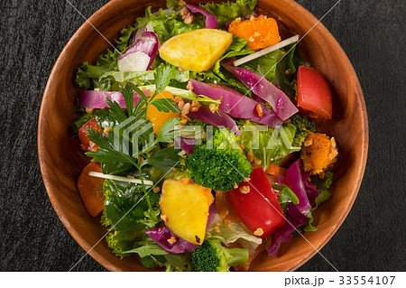 緑黄色野菜のサラダ Yellow vegetable salad 緑黄色野菜のサラダ Yellow vegetable salad 33554107