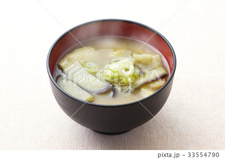 ナスと油揚げの味噌汁2 ナスと油揚げの味噌汁2 33554790