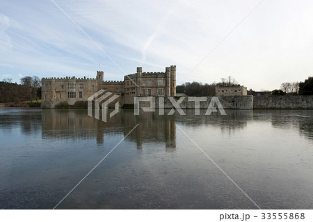 リーズ城 反射 反影 33555868