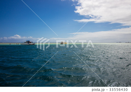 サンドバーへ向かう サンドバーへ向かう 33556430