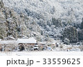 湖畔の小屋 33559625