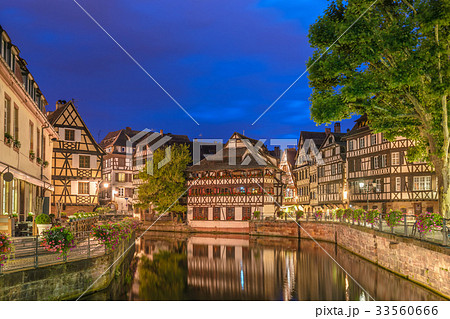Strasbourg Half Timber House city skyline, France 33560666
