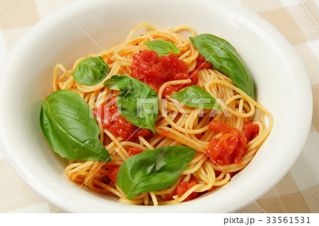 バジルトマトパスタ バジルトマトパスタ 33561531