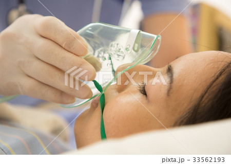 医療　緊急病院 33562193