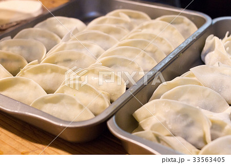 餃子 餃子 33563405