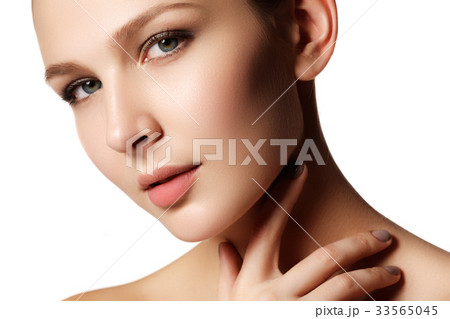 Beauty girl with makeup. Spa woman. Cosmetics 33565045