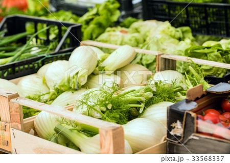 market in Italy 33568337