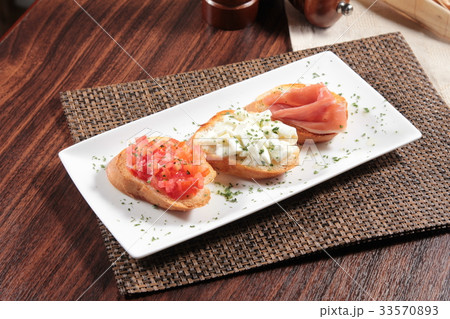 bread and toast bread and toast 33570893