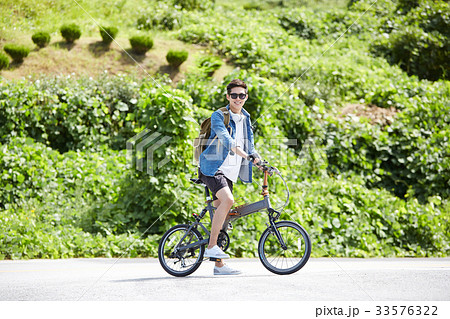自転車 男 男性 33576322