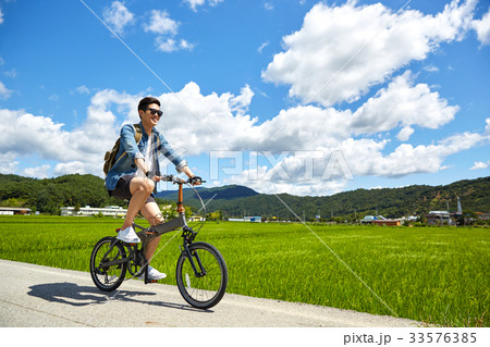 自転車 男 男性 33576385