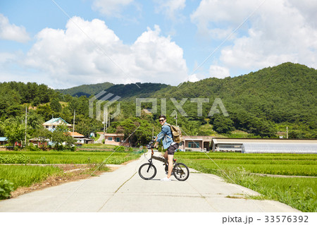 自転車 男 男性 33576392