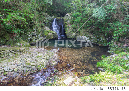 不動の滝（ふどうのたき）　高知県大月町 33578133