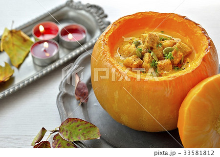 かぼちゃ(パンプキン)スープ／Pumpkin soup 33581812