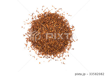 Heap of dry rooibos tea 33582082