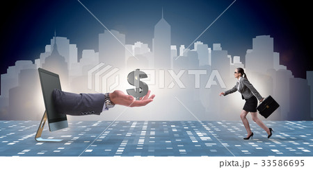 Businesswoman receiving investment in her startup 33586695