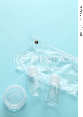 旅行準備 スキンケア 容器 縦 旅行準備 スキンケア 容器 縦 33588261