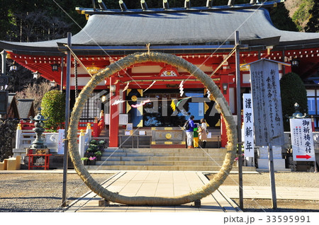 大山阿夫利神社本殿の新春風景2 大山阿夫利神社本殿の新春風景2 33595991