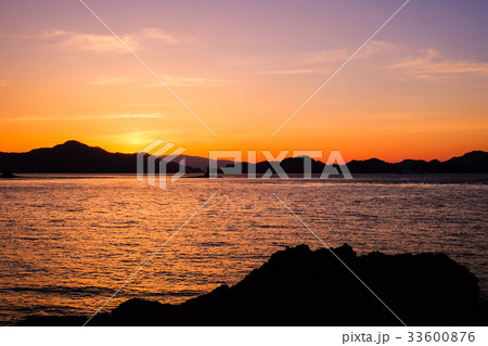 瀬戸内海の夕暮れ 瀬戸内海の夕暮れ 33600876