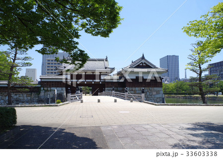 広島城の御門橋と表御門 33603338