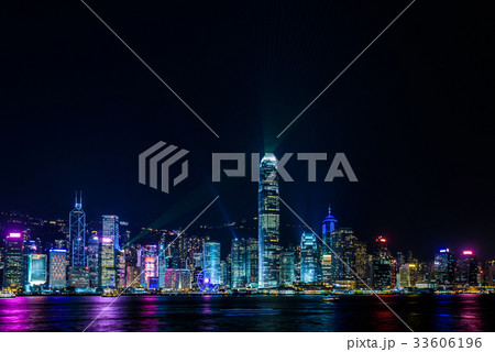 香港の夜景とレーザーショー 33606196