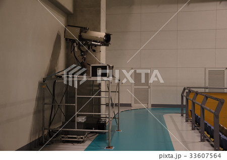 ピンスポットが設置されている様子 ピンスポットが設置されている様子 33607564