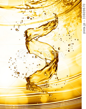 Water splash in the form of spiral gold color 33609670