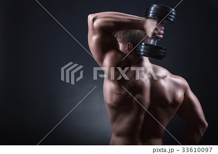 Athletic man 33610097