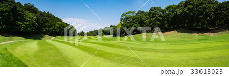 ゴルフ場 ゴルフコース フェアウェイ 33613023