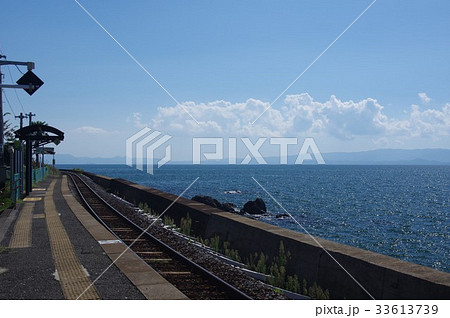 海沿いの駅　大村線千綿駅 33613739