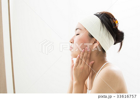 美容 フェイスマッサージ 美容 フェイスマッサージ 33616757