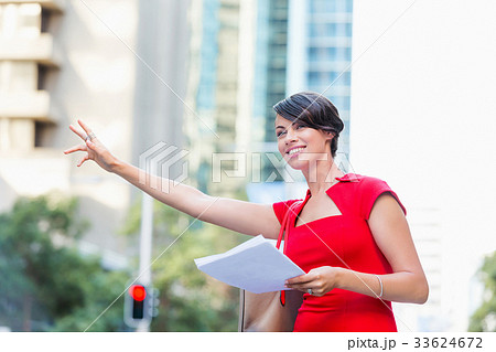 Portrait of businesswoman outside Portrait of businesswoman outside 33624672