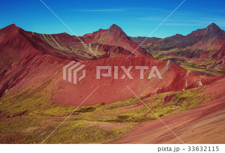 Rainbow mountain 33632115