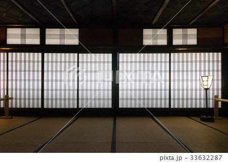 京都:角屋のお座敷:障子 京都:角屋のお座敷:障子 33632287