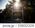 逆光の鳥居 33632326