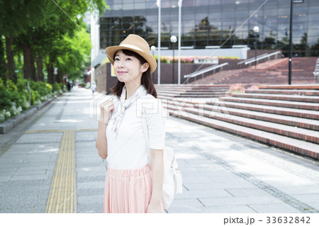 女性 旅行 横浜 ショートトリップ 散策 散歩 一人旅 女性 旅行 横浜 ショートトリップ 散策 散歩 一人旅 33632842