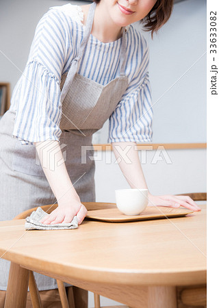 キッチン 女性 キッチン 女性 33633082