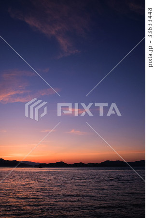 瀬戸内海の夕暮れ 瀬戸内海の夕暮れ 33633448
