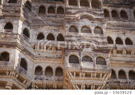 Mehrangarh Fort in Jodhpur, Rjasthan, India 33639529