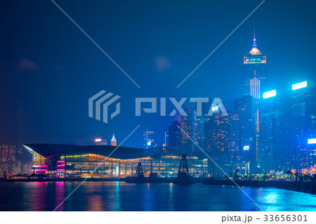 Night Embankment of Hong Kong Night Embankment of Hong Kong 33656301