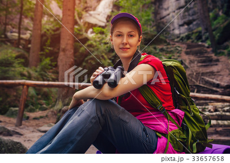 Young woman tourist 33657658