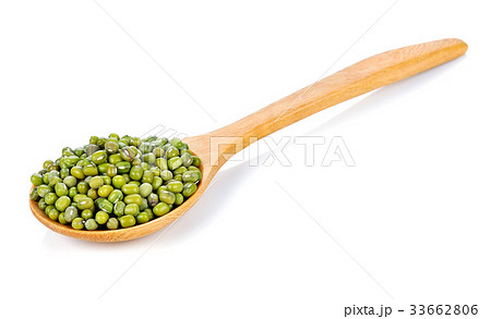 Mung beans isolated on white background Mung beans isolated on white background 33662806