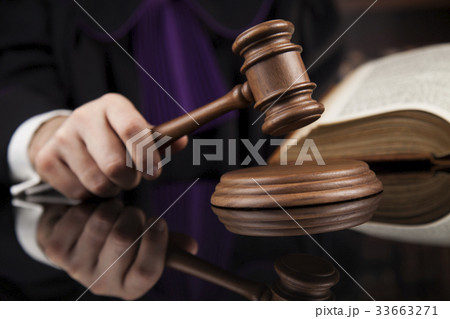 Courtroom, Judge, male judge in black mirror Courtroom, Judge, male judge in black mirror 33663271