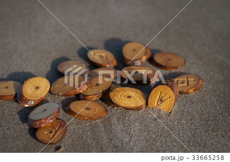 runes on sand 33665258