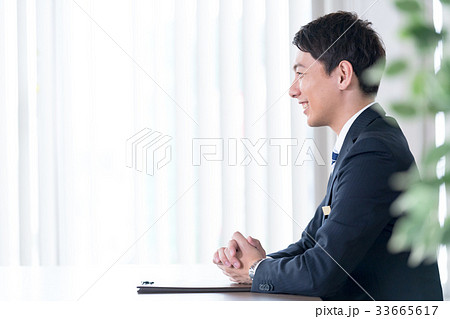 ビジネスマン、オフィス、コンサルタント 33665617