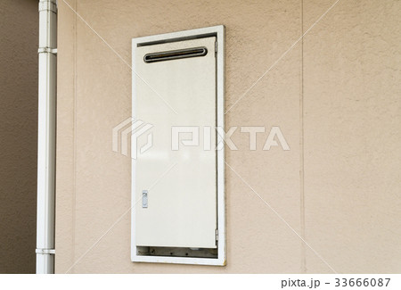 住宅 埋め込み式給湯器 経年劣化 住宅 埋め込み式給湯器 経年劣化 33666087