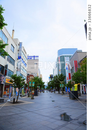 旭川駅前 緑橋通り商店街 旭川駅前 緑橋通り商店街 33666832